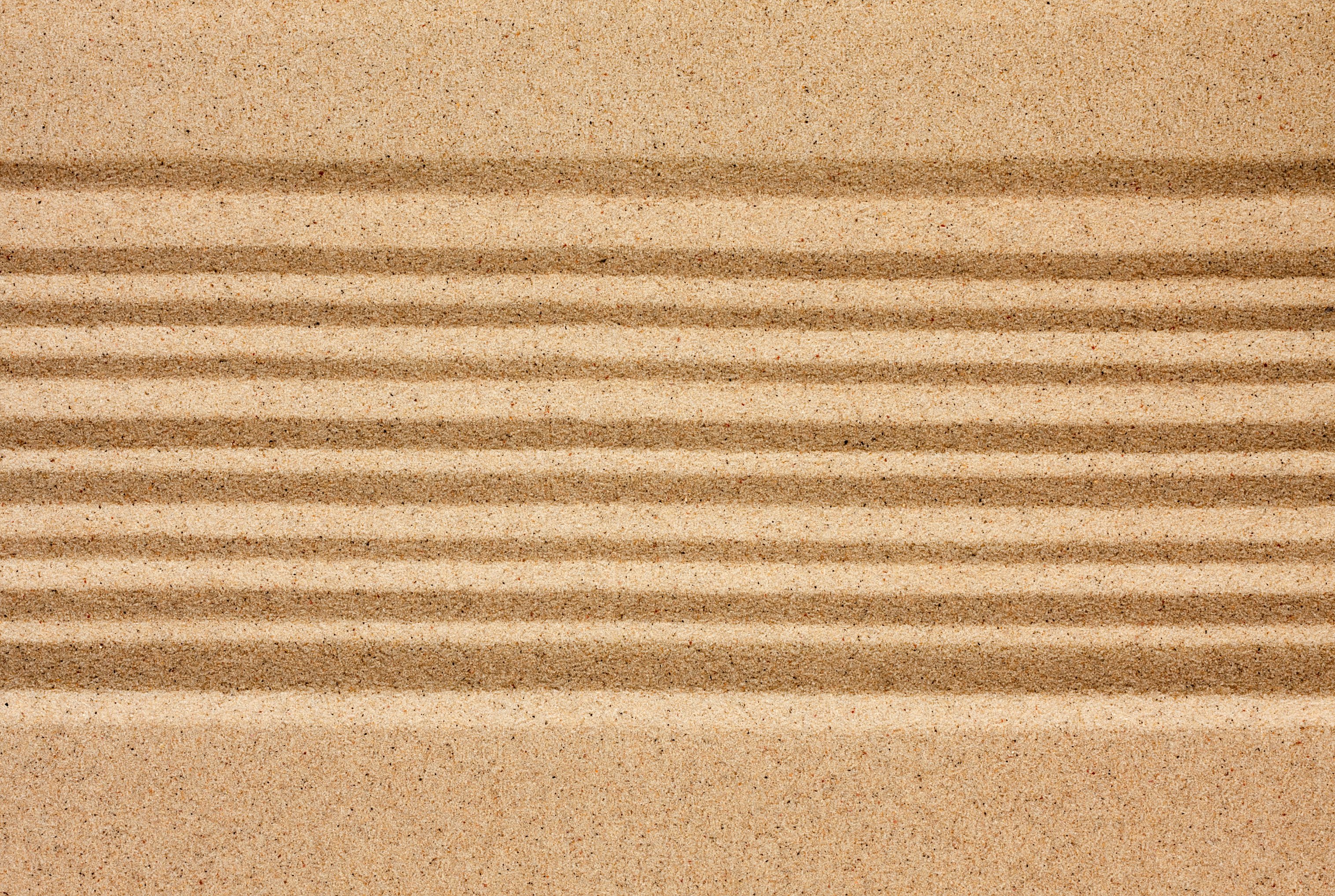 Straight lines in the sand